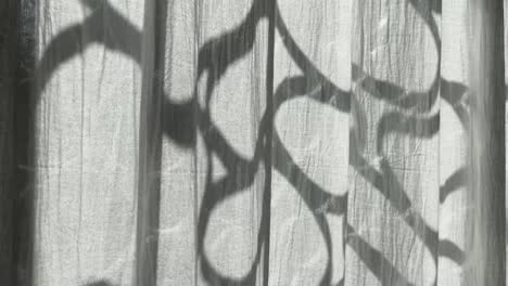 ventana con viento