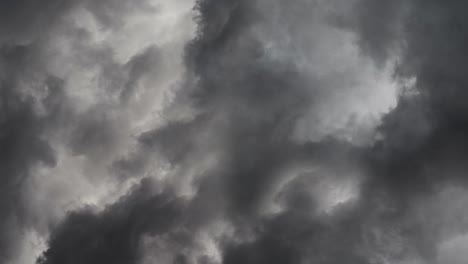 cumulonimbus 구름 안의 폭풍우 배경, 4k