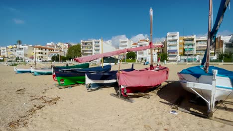 Platja-De-Les-Barques-Mar-Campo-Maresme-Barcelona-Costa-Mediterranea-Avion-Cerca-Azul-Turquesa-Agua-Transparente-Playa-Sin-Gente