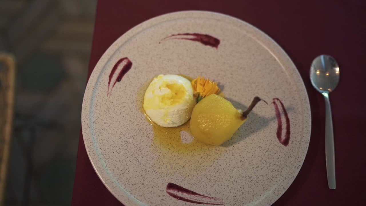 Elegant Poached Pear and Mascarpone Dessert