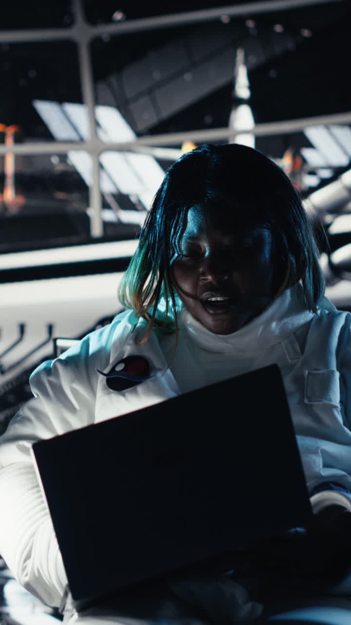 Vertical video Astronaut blinded by light from alien vessel while navigating orbit