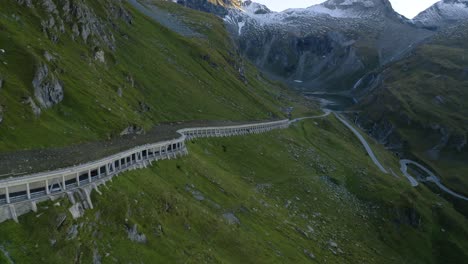 viaje por carretera de montaña
