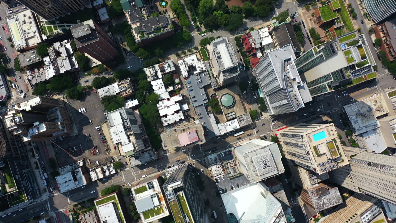 미국 시카고의 스트리터빌과 러시 앤 디비전 위의 공중 사진 - 위에서 아래로, 드론 촬영