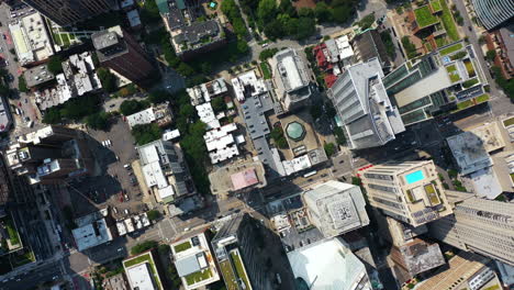 vista aérea sobre streeterville y rush y división, en chicago, estados unidos - de arriba hacia abajo, disparo de drone