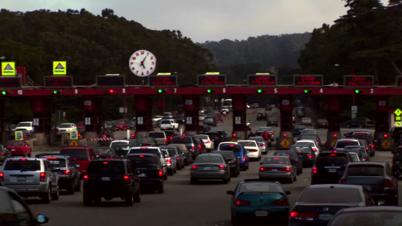 통행료 징수소를 통과하는 교통의 시간 경과 1