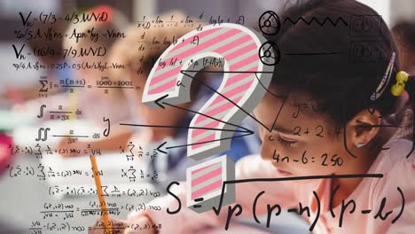 animación de signos de pregunta y ecuaciones matemáticas sobre diversos escolares en el aula