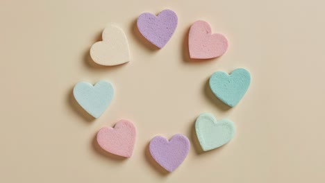 pastel hearts circle design