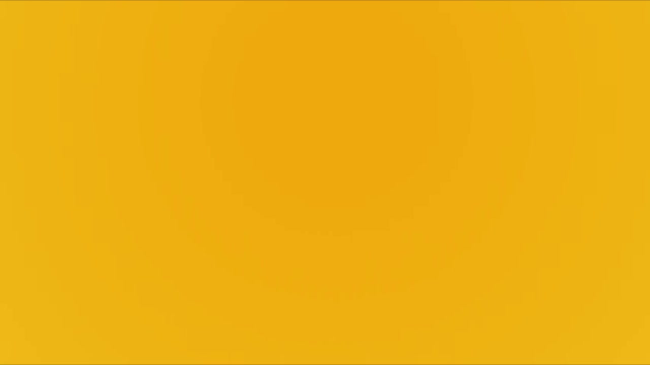 Sfondo astratto con transizione fluida di colori giallo dorato e nero