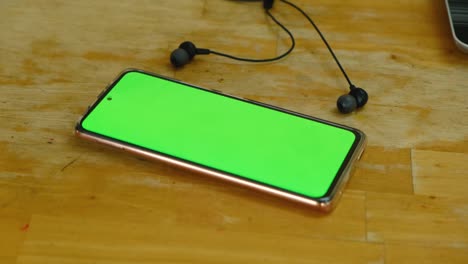 a cell phone with green screen