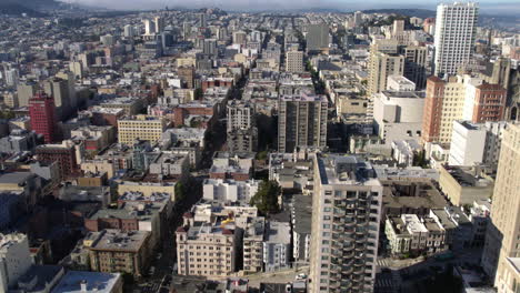 vista aérea del centro de san francisco, estados unidos, vecindario residencial, calles y edificios