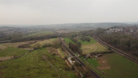 Drohnenaufnahmen-Von-Hambrook-Sümpfen-In-Canterbury-An-Einem-Bewölkten-Tag