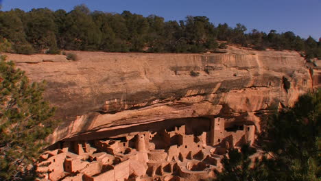 Viviendas-De-Los-Indios-Americanos-En-El-Parque-Nacional-Mesa-Verde-En-Colorado-2