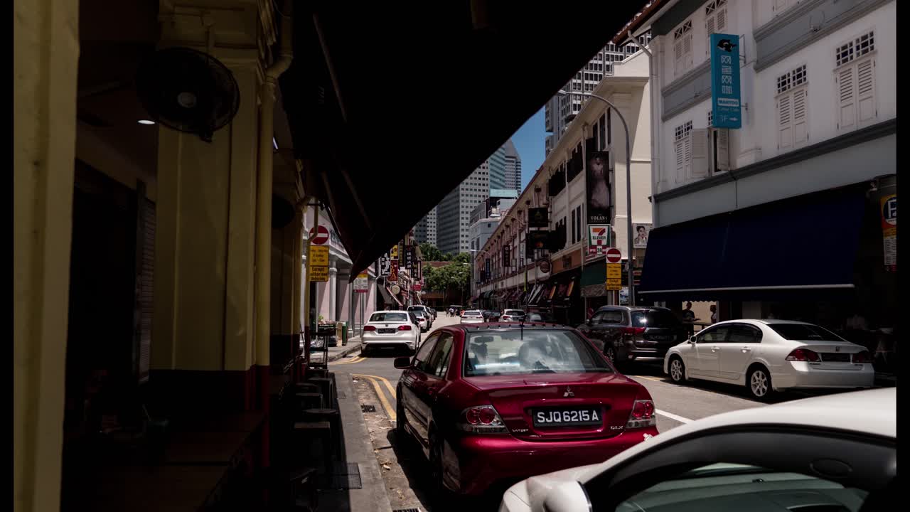 A Dolly Hyperlapse of China Town In SIngapore City (Day-Time)