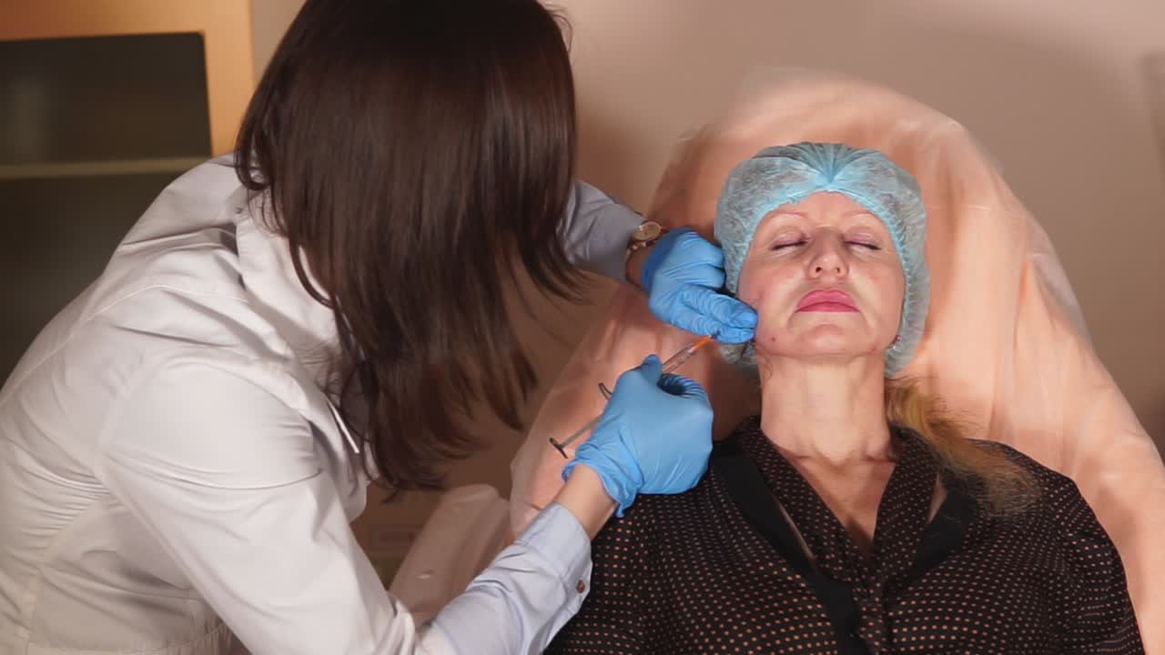 procedimiento de inyección cosmética