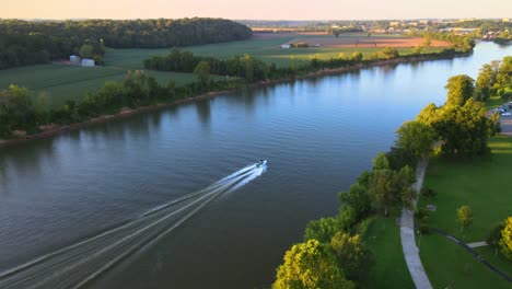 weekend sailing adventure at cumberland river tennessee