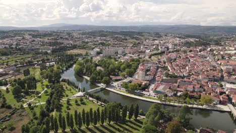 aerial forward view of chaves in vast cityscape