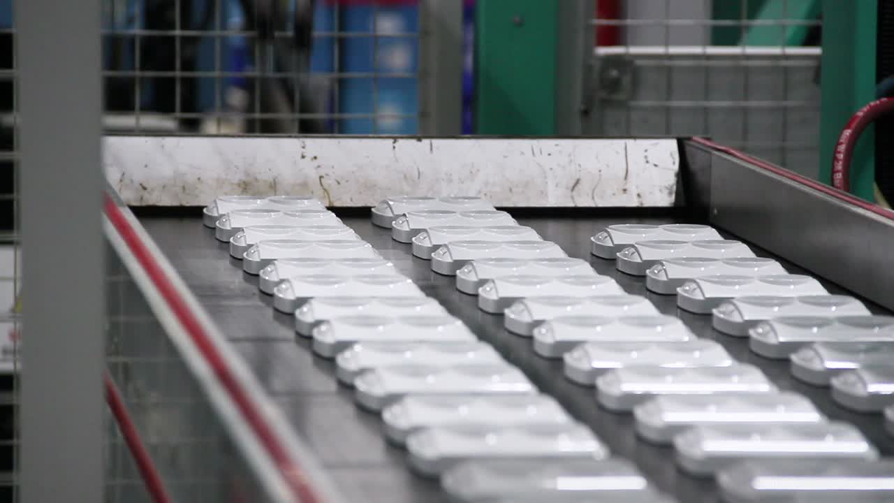 로봇 공학으로 설계된 제조 컨베이어 벨트, 정적