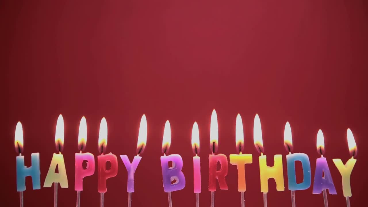 Счастливые свечи на день рождения