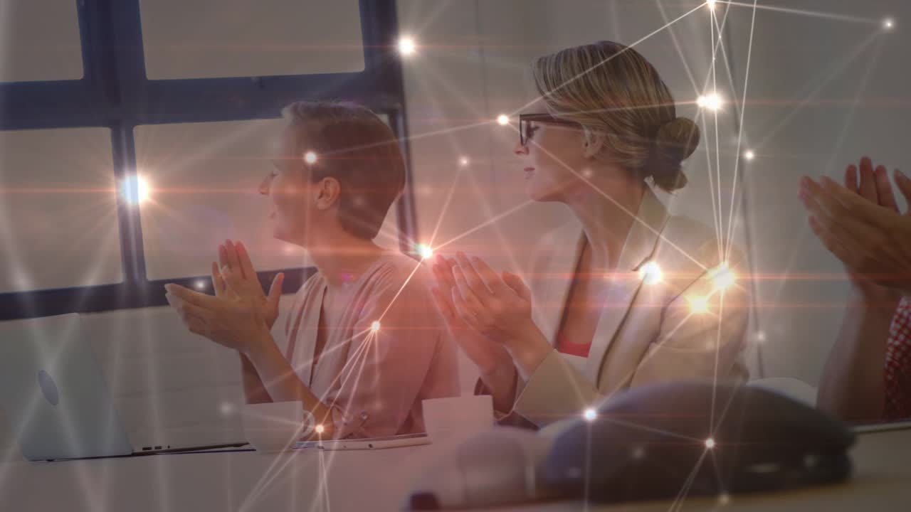 Animation af forbindelser over forskellige forretningsfolk på kontor