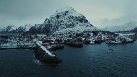 Luftaufnahme-Der-Lofoten-Inseln,-Wunderschöne-Landschaft-Im-Winter