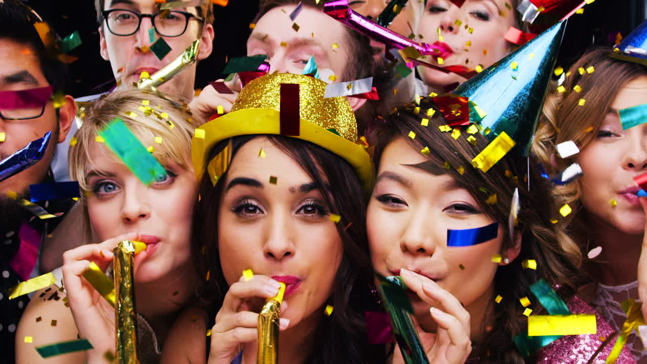 행복과 기 ⁇ 을 퍼뜨리는