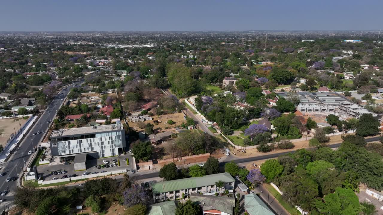 vista desde un avión no tripulado de lusaka, la capital de zambia.