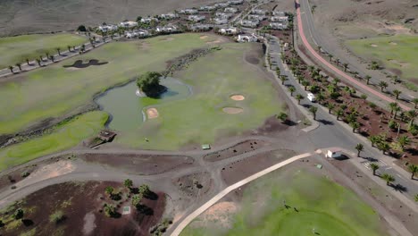 Hotel-golf-course-in-Fuerteventura,-Spain