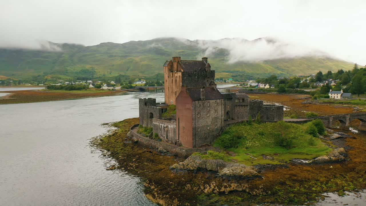 에일리안 도란 캐슬 (eileen dornan castle), 도르니 (dorney castle), 스코틀랜드 (scotland), 영국 (united kingdom)