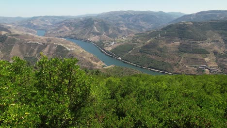 el impresionante río douro desde el punto de vista de galafura vista aérea