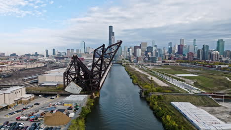 Aerial-view-toward-the-St