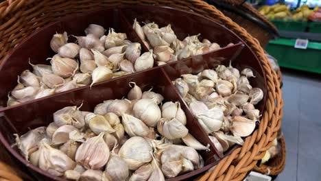 garlic in a basket display