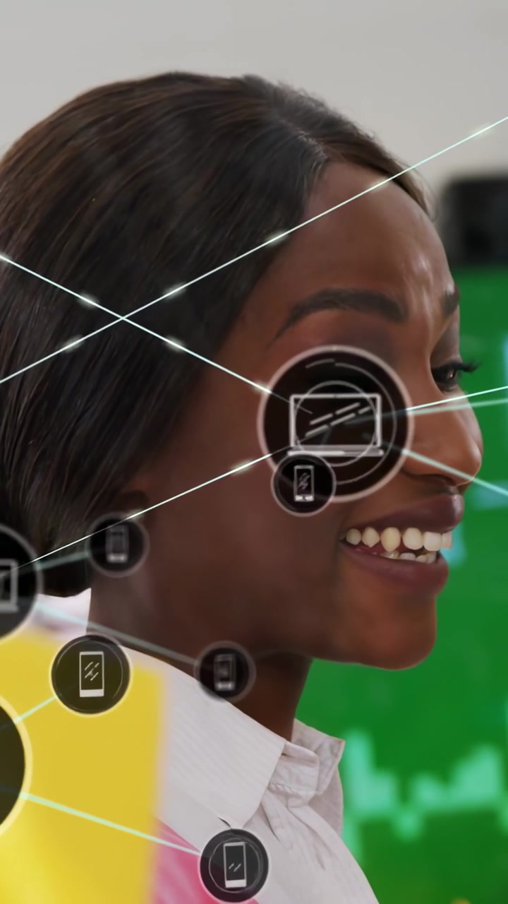 Vertical video: Lead holding blue note starting HUD net growing over green panel and faces in demo