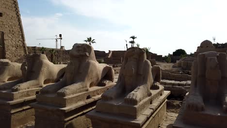 Aufnahmen-Von-ägyptischen-Mythischen-Sphinx-Statuen