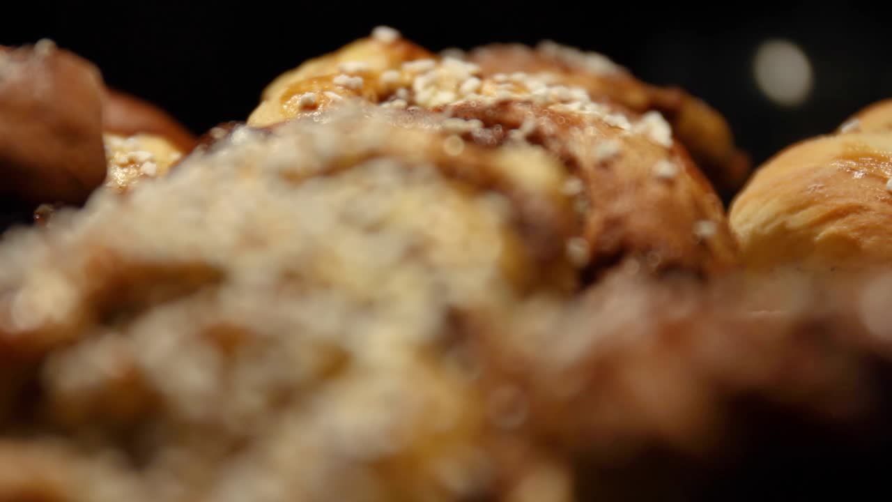 계피 빵 초점 이동에 대한 정적 샷