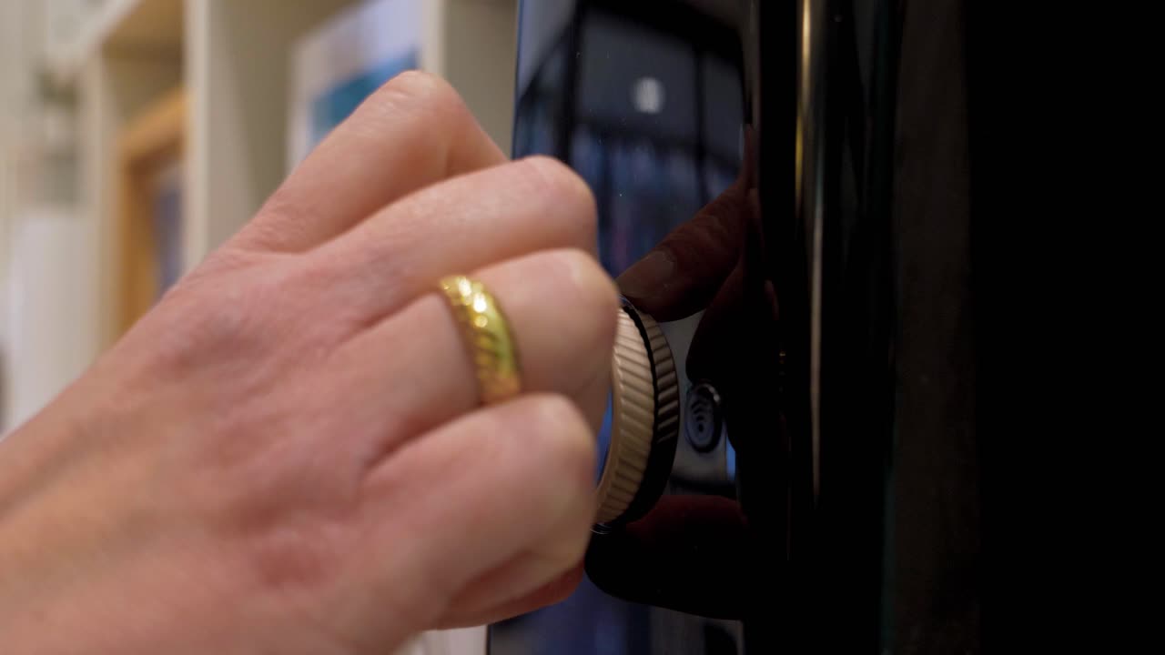 регулировка громкости на фрибоксе