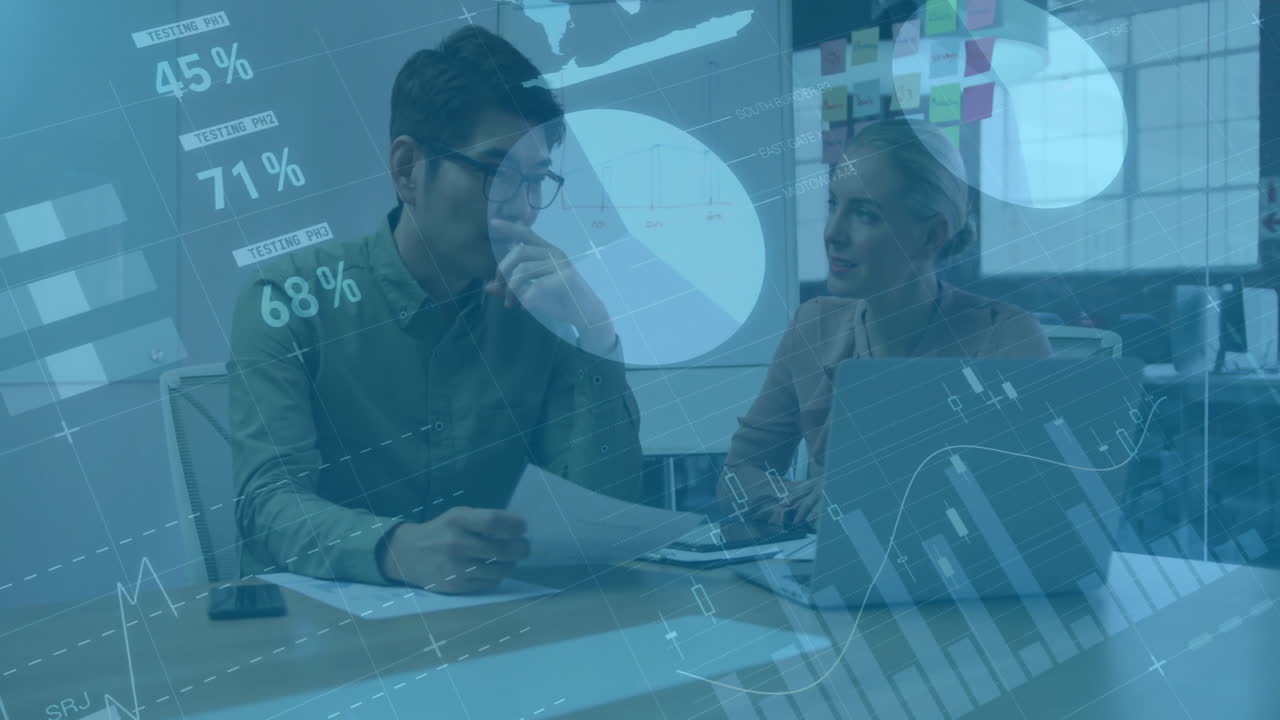 análisis de datos de negocios animación sobre colegas discutiendo documentos en la oficina