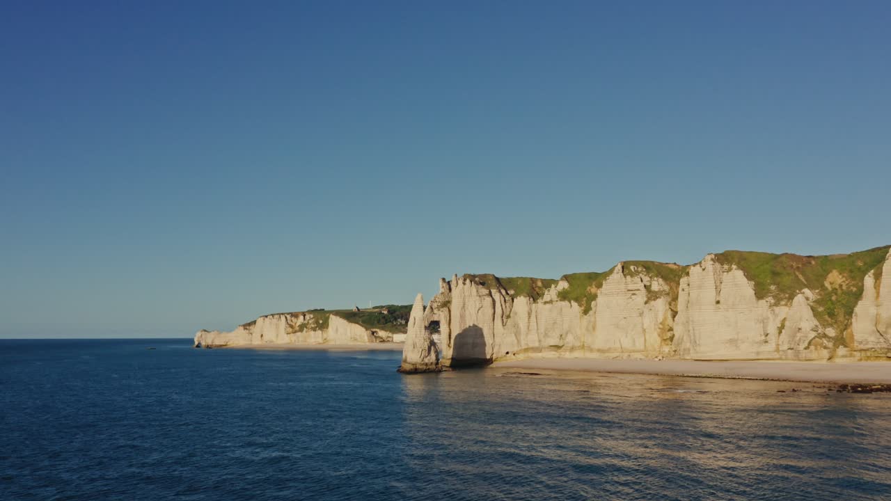 прибрежные скалы и морские скалы во франции