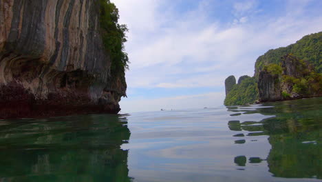 slow motion | islands around a bay in thailand