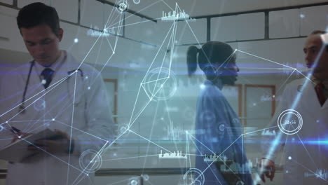 animación del procesamiento de datos sobre diversos médicos hablando