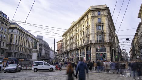 milan, italy, timelapse - the piazza cordusio in milan during the day