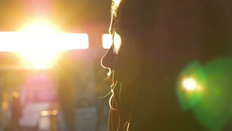 Woman-at-the-station-receiving-a-phone-call