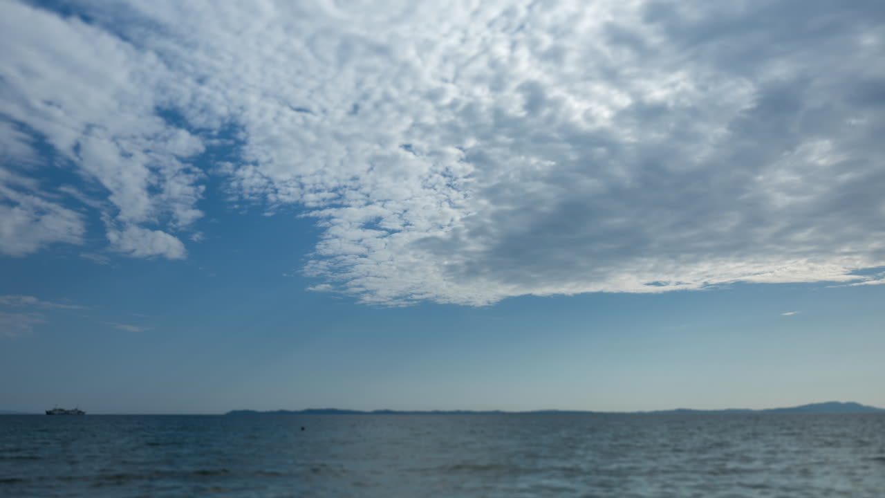 아름다운 해변과 해안 그리스