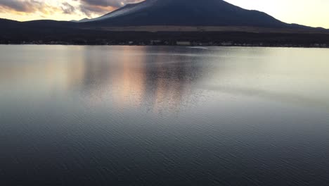 Vista-Aérea-Del-Horizonte-En-Mt.-Fuji