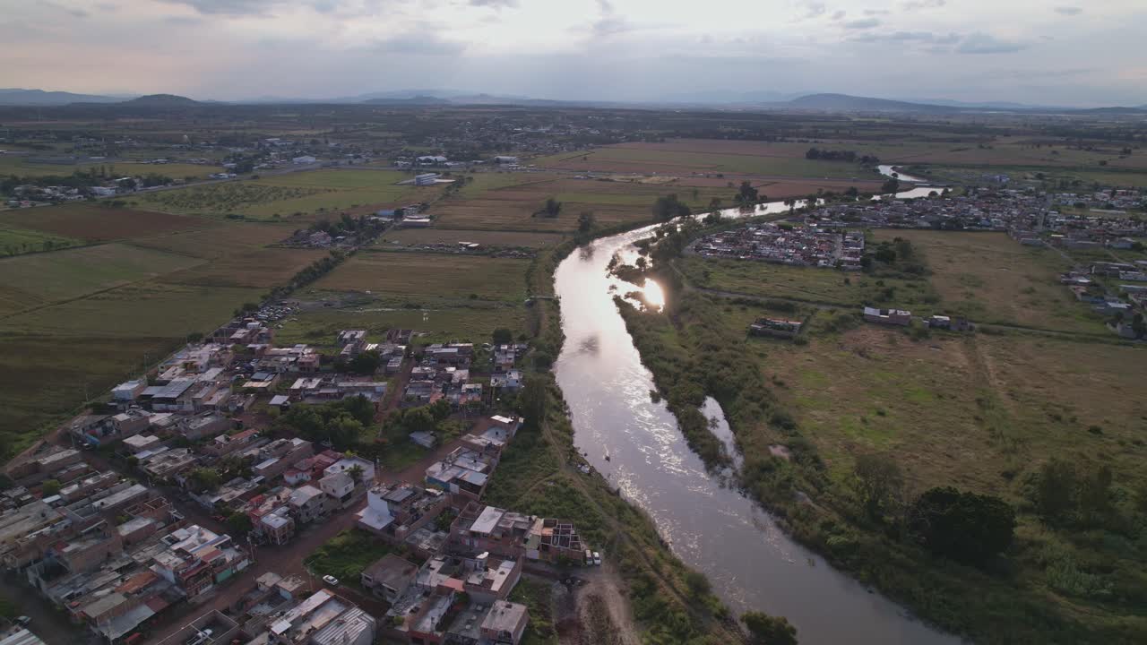 zona habitacional cerca del rio lerma en salamanca