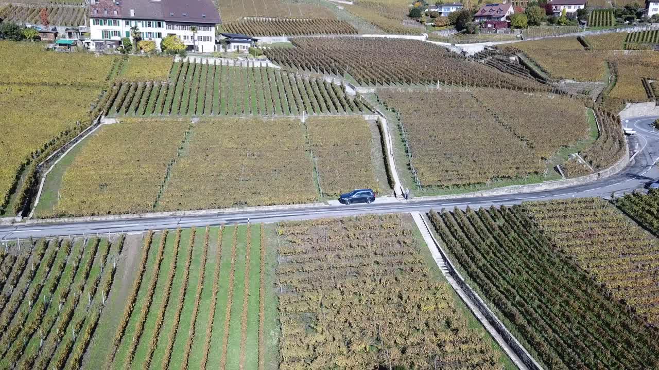 풀백, 라보 포도원, 보, 스위스에 있는 자동차의 드론 보기