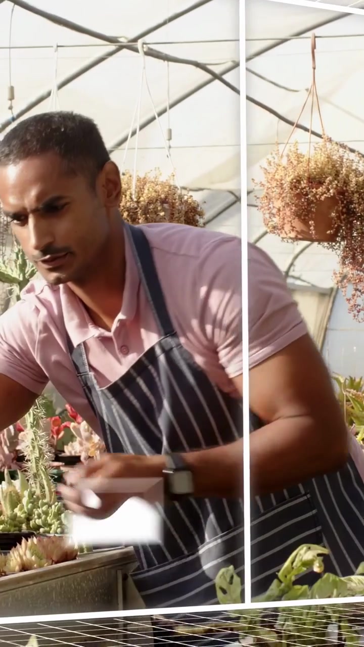 Verticale video: Man inspecteert planten in kas, start UI-raster met bits en iconen voor verzorging.
