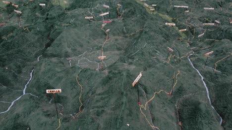 vista aérea: montañas y valles fluviales en el mapa topográfico 3d de guatemala