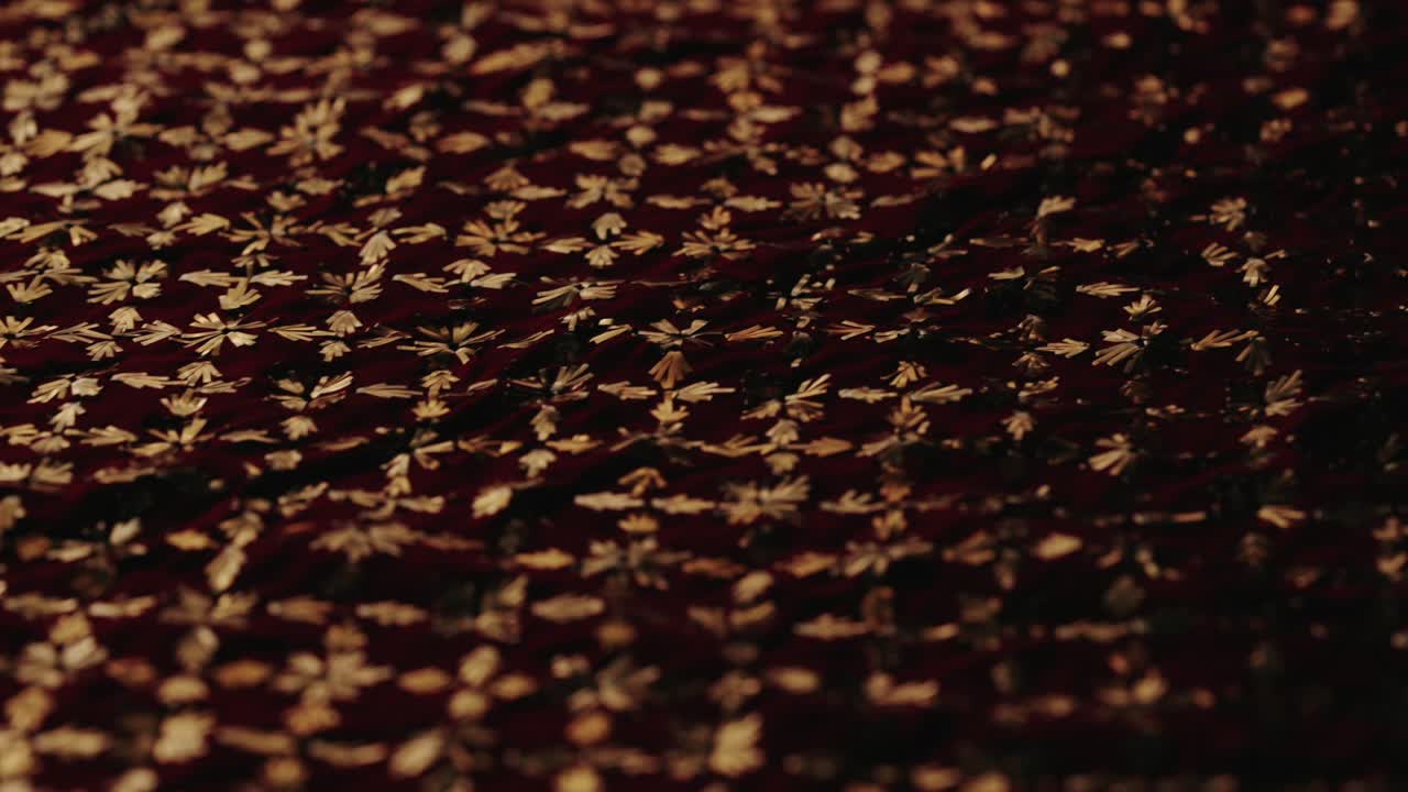 dolly sarawakian malay keringkam 스카프 in gold fine embroidery handcraft