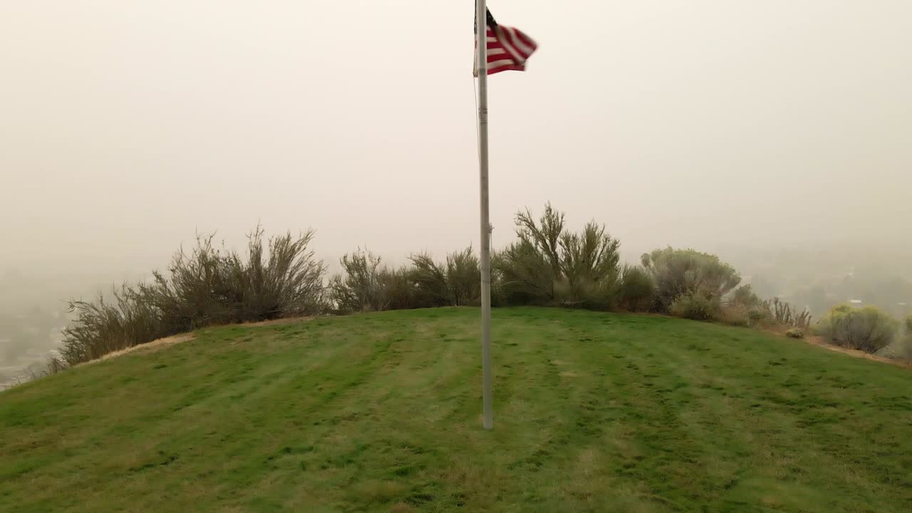 Røgfyldt dag i Wenatchee, WA grundet skovbrande på vestkysten i USA.