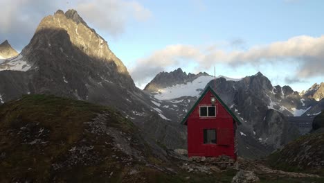 time lapse of the public use mint hut in the alaskan wilderness